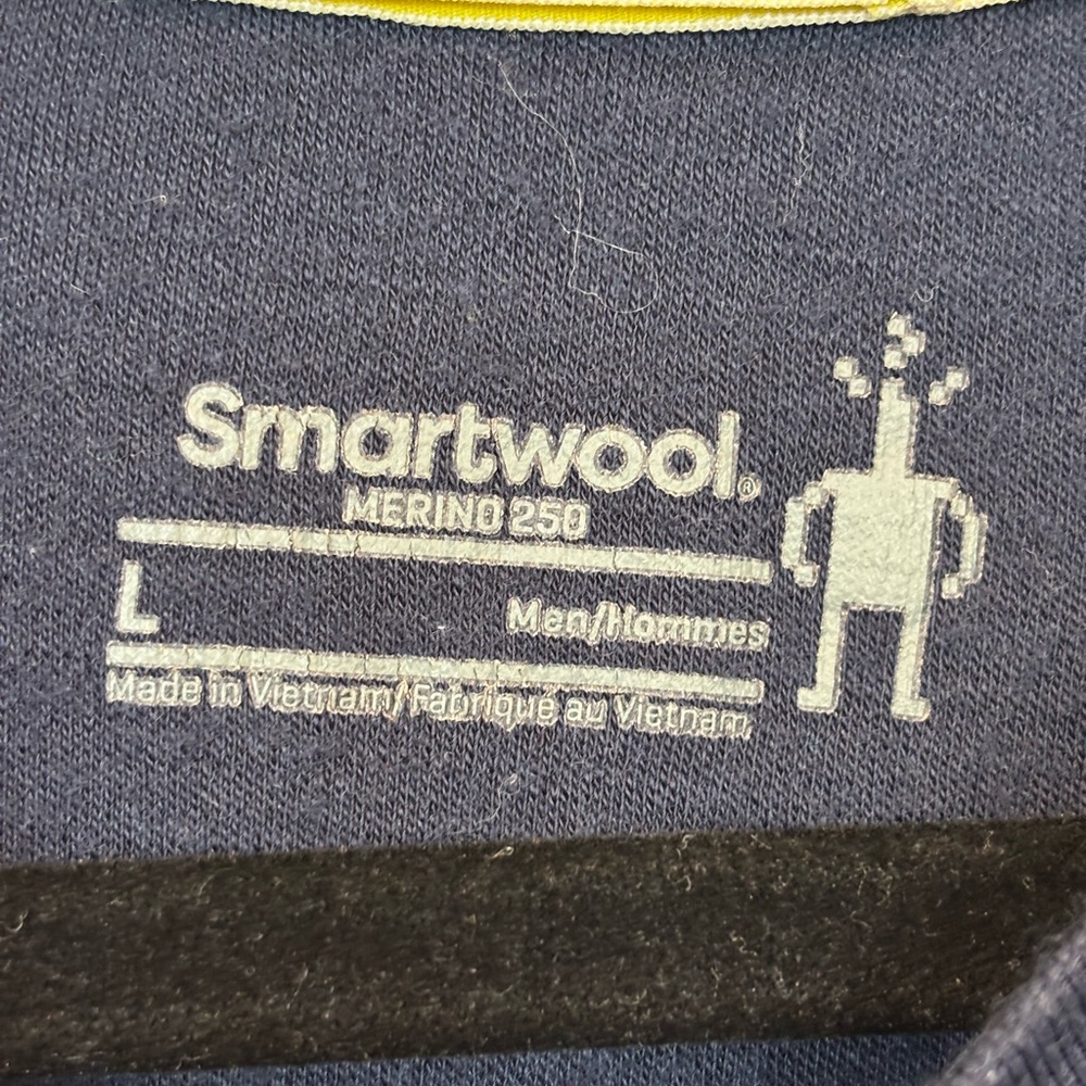 Smartwool Men's Navy 100% Merino Wool Thick Long Sleeve - Picture 3 of 5